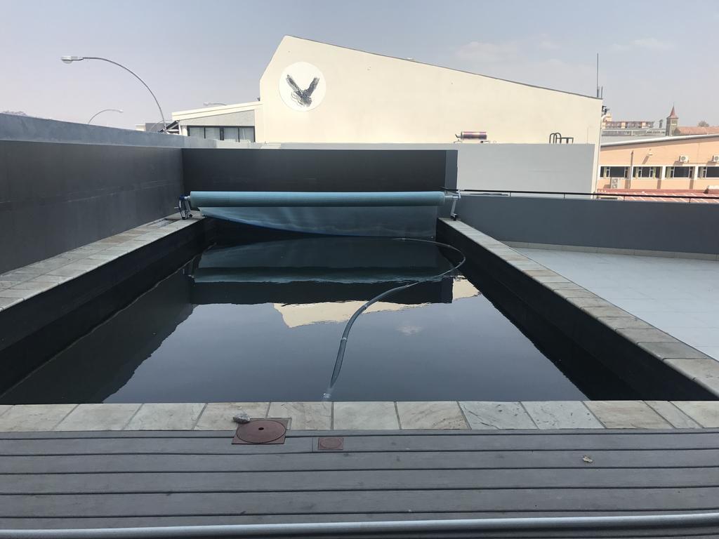 ווינדהוק Apartment 64 At 77 On Independence Ave מראה חיצוני תמונה