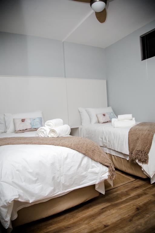 ווינדהוק Apartment 64 At 77 On Independence Ave מראה חיצוני תמונה